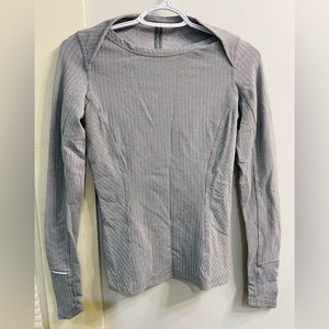 Lululemon long sleeve run top